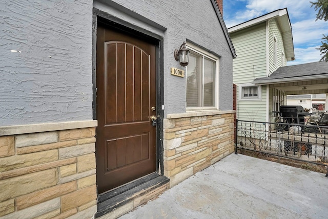 view of entrance to property