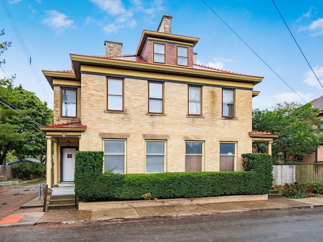 view of front of home