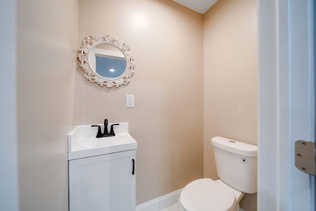 4874 Ridge St, Columbus, OH 43207 - bathroom featuring vanity and toilet