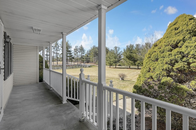 view of patio featuring covered porch