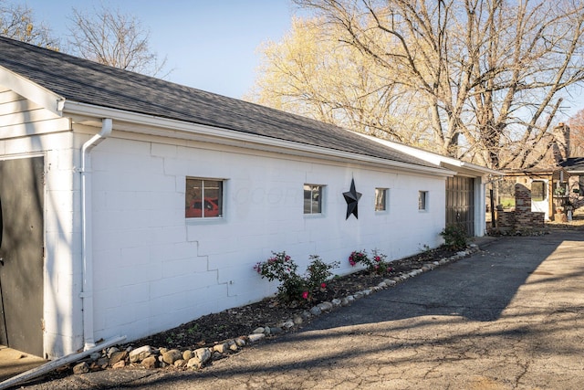 view of property exterior