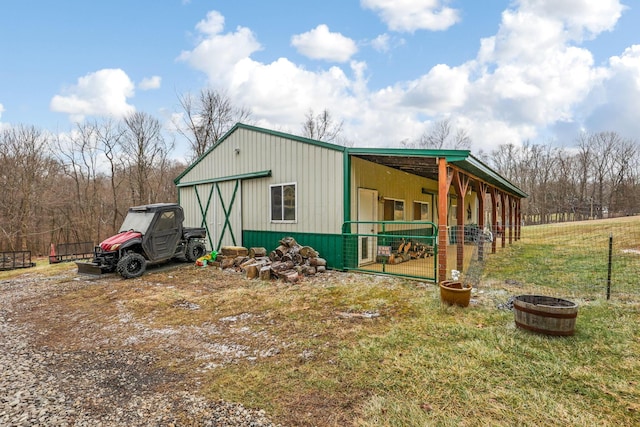 view of outbuilding