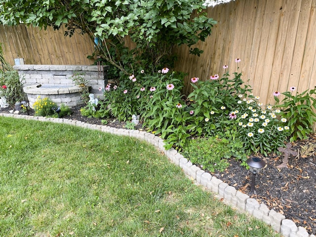 view of yard with fence