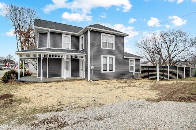 view of front of home featuring a porch