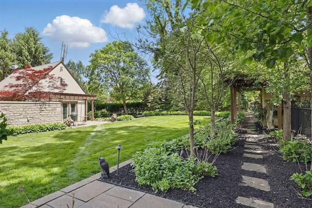 2528 Tremont Rd, Columbus, OH 43221 - view of green lawn featuring a patio area and a pergola