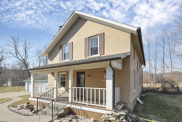 farmhouse featuring a porch