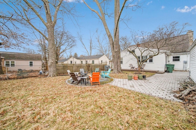 view of yard with a patio area