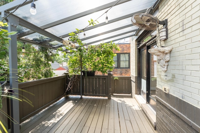 113 E Mithoff St, Columbus, OH 43206 - view of wooden deck