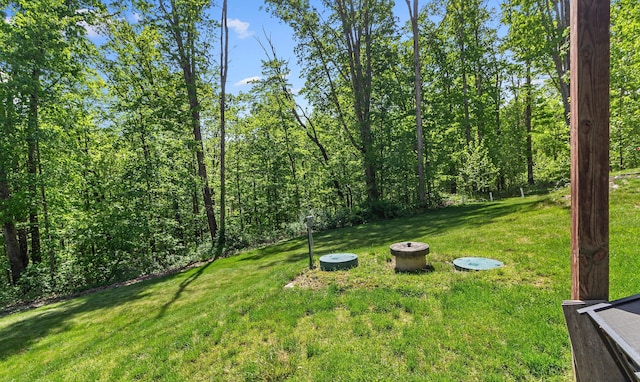 18004 Buckingham Rd, Logan, OH 43138 - view of green lawn
