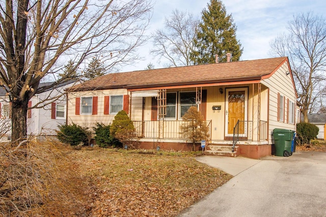 view of front of property with a porch