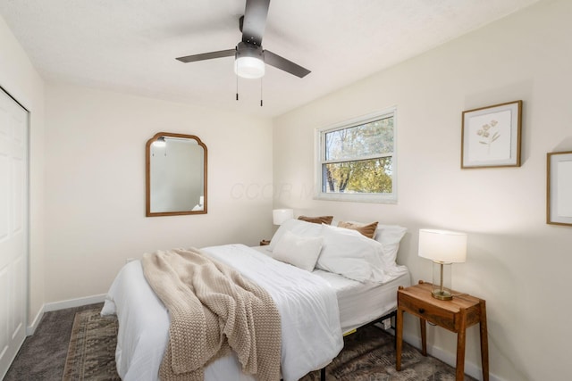 carpeted bedroom featuring ceiling fan