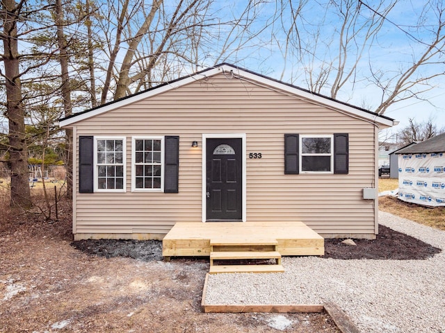 view of front of property