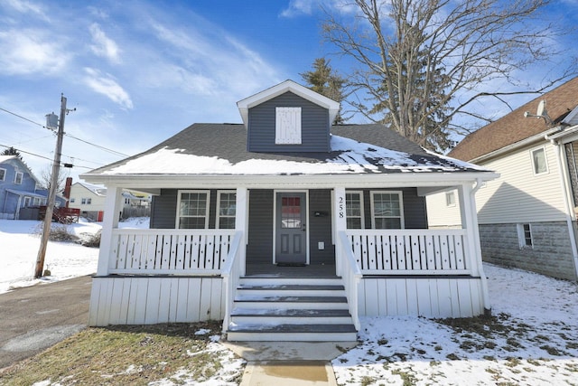 bungalow-style home featuring covered porch