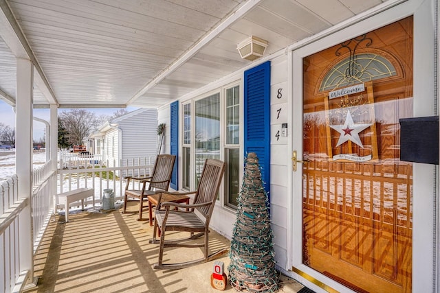 exterior space featuring a porch