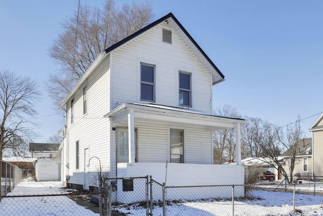 front of property featuring a porch