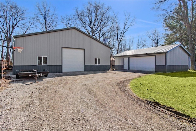 view of outbuilding featuring an outbuilding