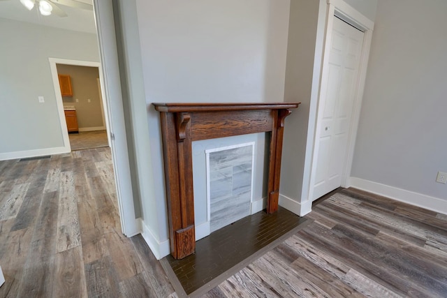 room details with hardwood / wood-style floors