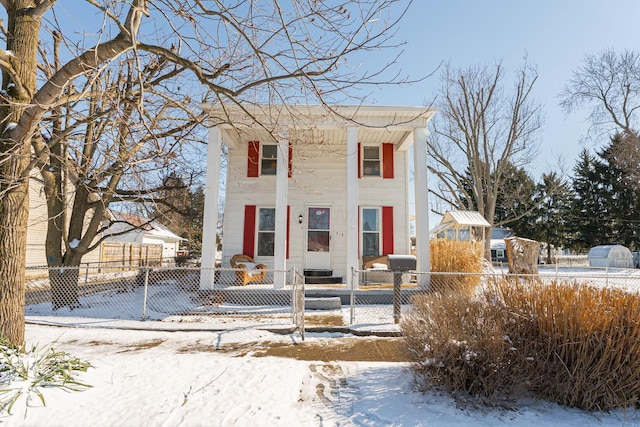 view of front of home