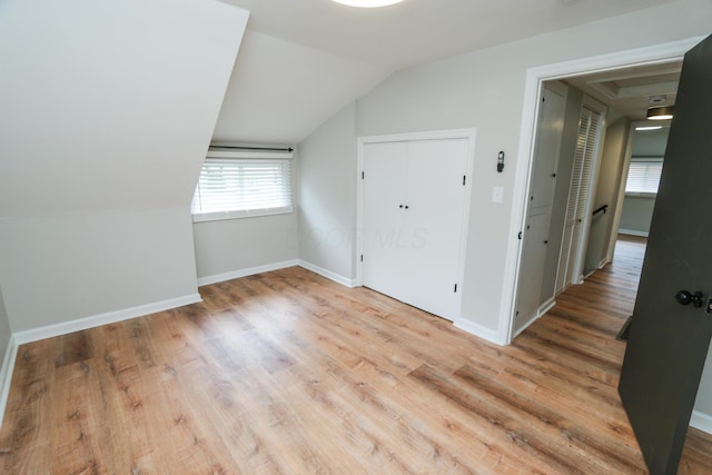 189 N Gould Rd, Bexley, OH 43209 - bonus room with vaulted ceiling, wood finished floors, and baseboards