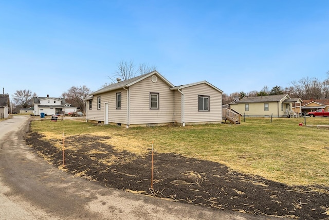2029 Fairfax Ave, Columbus, OH 43207 - view of property exterior featuring a yard