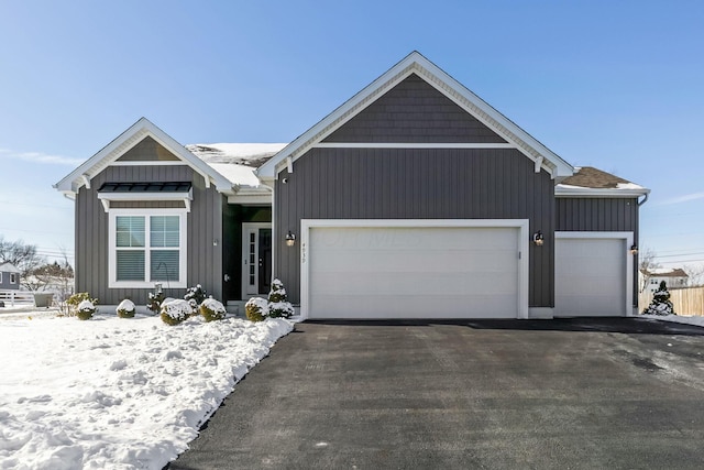 view of front of house featuring a garage