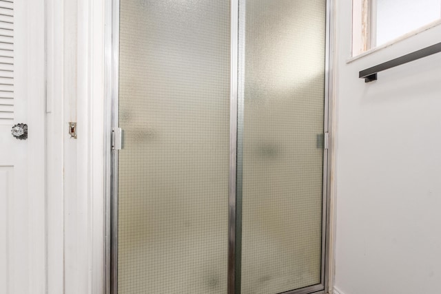 2715 Kenview Rd S, Columbus, OH 43209 - view of interior details