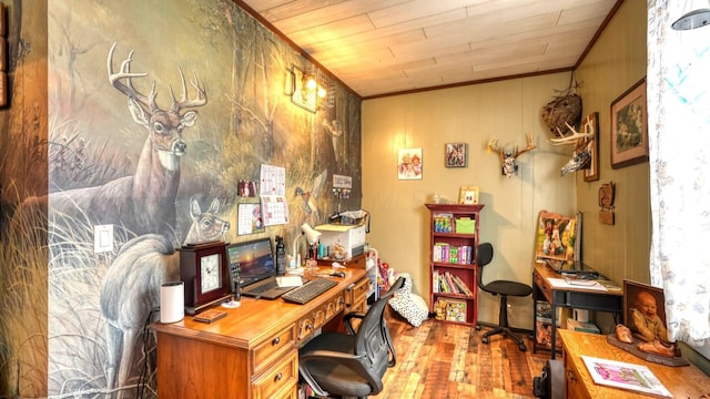 1295 Maple Brook Rd, New Concord, OH 43762 - office space with wood finished floors and ornamental molding