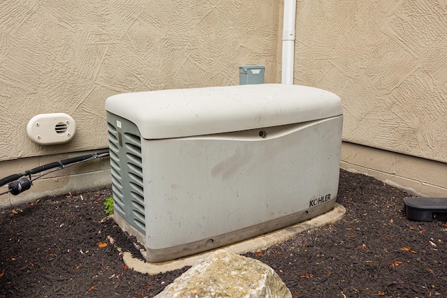 413 Ashmoore Cir E, Powell, OH 43065 - details featuring a power unit