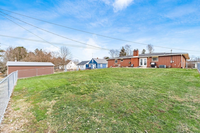 view of yard featuring a fenced backyard