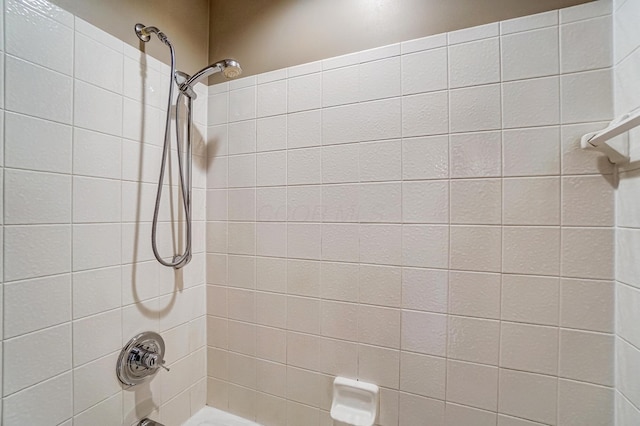 bathroom featuring shower / bath combination