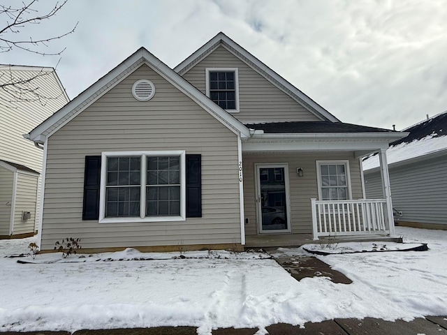 view of front of property featuring covered porch