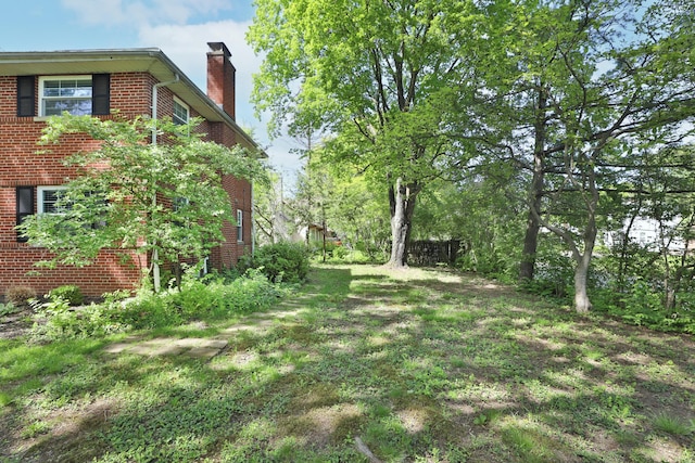 2938 Sherwood Rd, Columbus, OH 43209 - view of yard