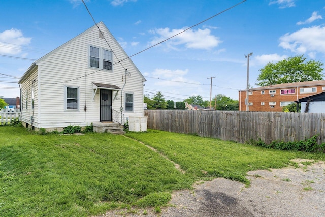 1724 E Livingston Ave, Columbus, OH 43205 - view of back of property