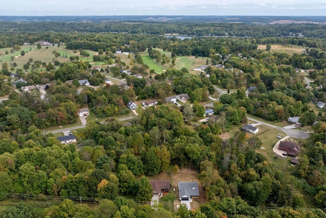 bird's eye view with a view of trees