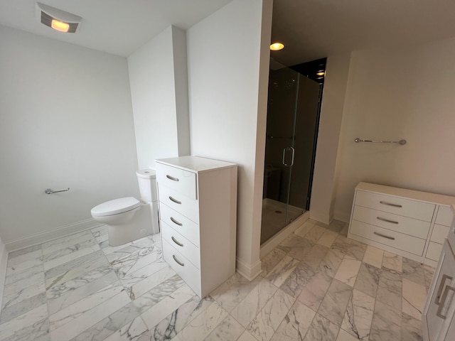 bathroom featuring toilet, visible vents, baseboards, marble finish floor, and a shower stall