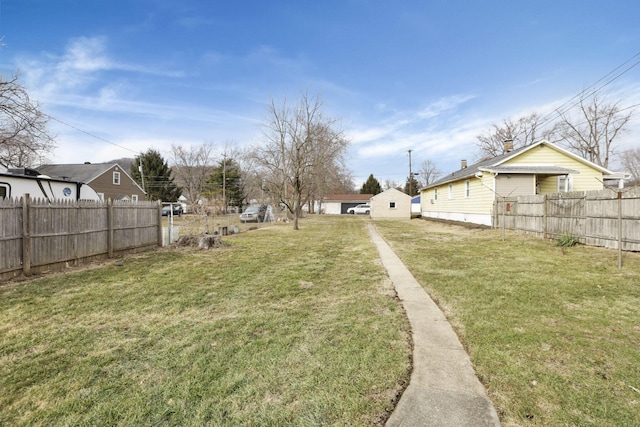 view of yard featuring fence