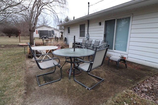 view of patio with outdoor dining space