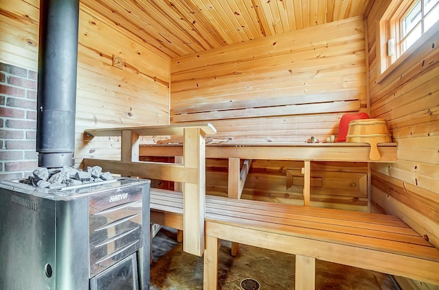 view of sauna / steam room