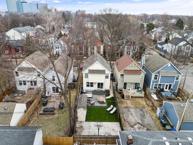 birds eye view of property featuring a residential view