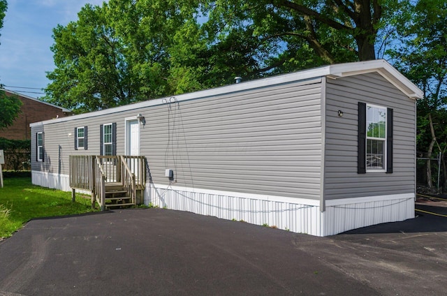 755 Stelzer Rd Unit 0054, Columbus, OH 43219 - photo 1
