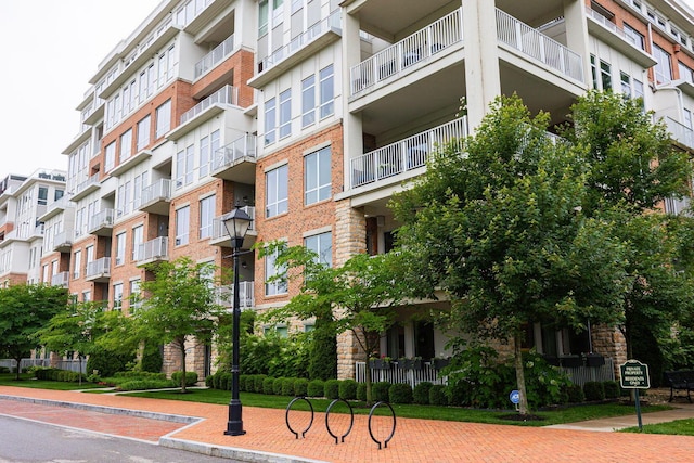 105 N Riverview St Unit 216, Dublin, OH 43017 - view of apartment building / complex
