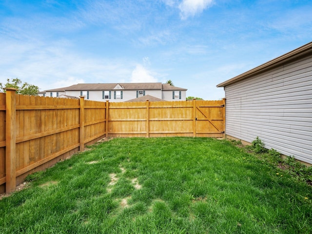 5610 Barney Ln Unit 41F, Columbus, OH 43235 - view of yard