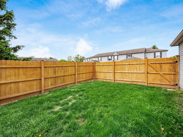5610 Barney Ln Unit 41F, Columbus, OH 43235 - view of yard