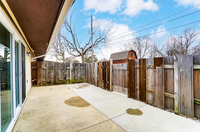 view of patio featuring a fenced backyard