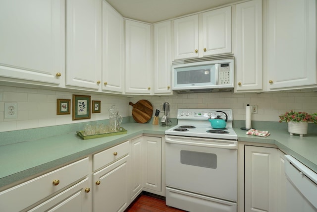6922 Greensview Village Dr, Canal Winchester, OH 43110 - kitchen with white appliances and white cabinetry