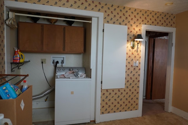2930 County Road 184, Cardington, OH 43315 - clothes washing area with baseboards, washer / clothes dryer, cabinet space, and wallpapered walls