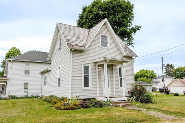 409 High St, Utica, OH 43080 - view of front of house featuring a front yard