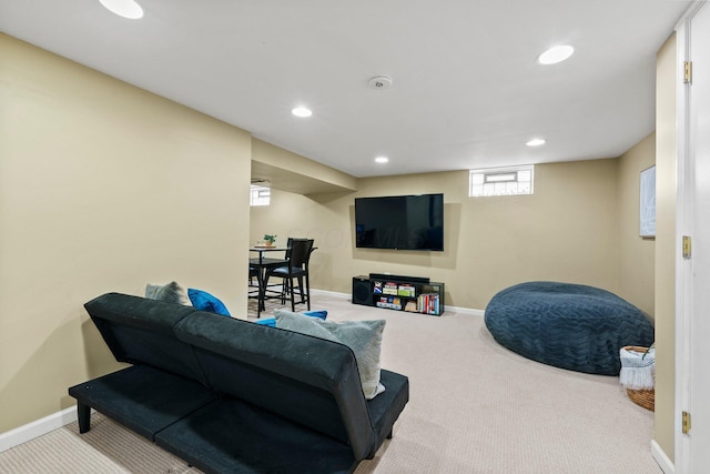 living area with carpet flooring, recessed lighting, and baseboards