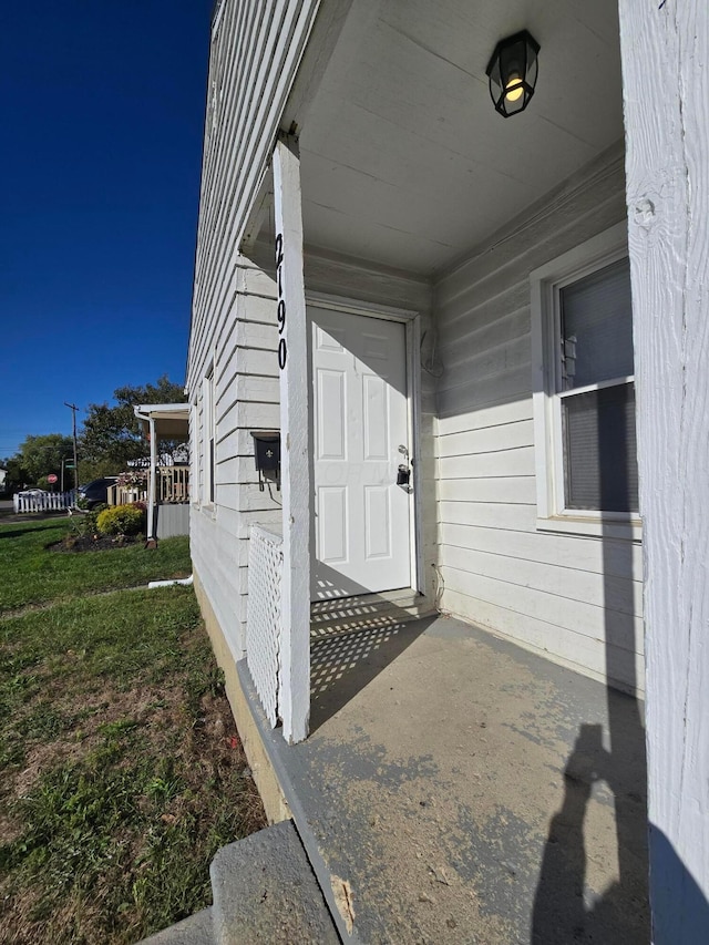 view of entrance to property