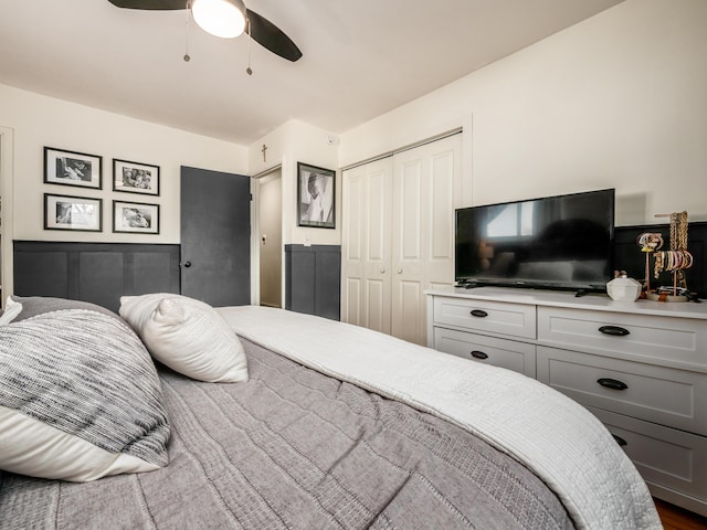 bedroom featuring a closet and ceiling fan